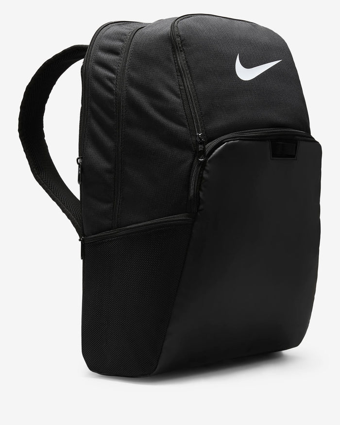 Nike Brasilia 9.5 DM3975 010